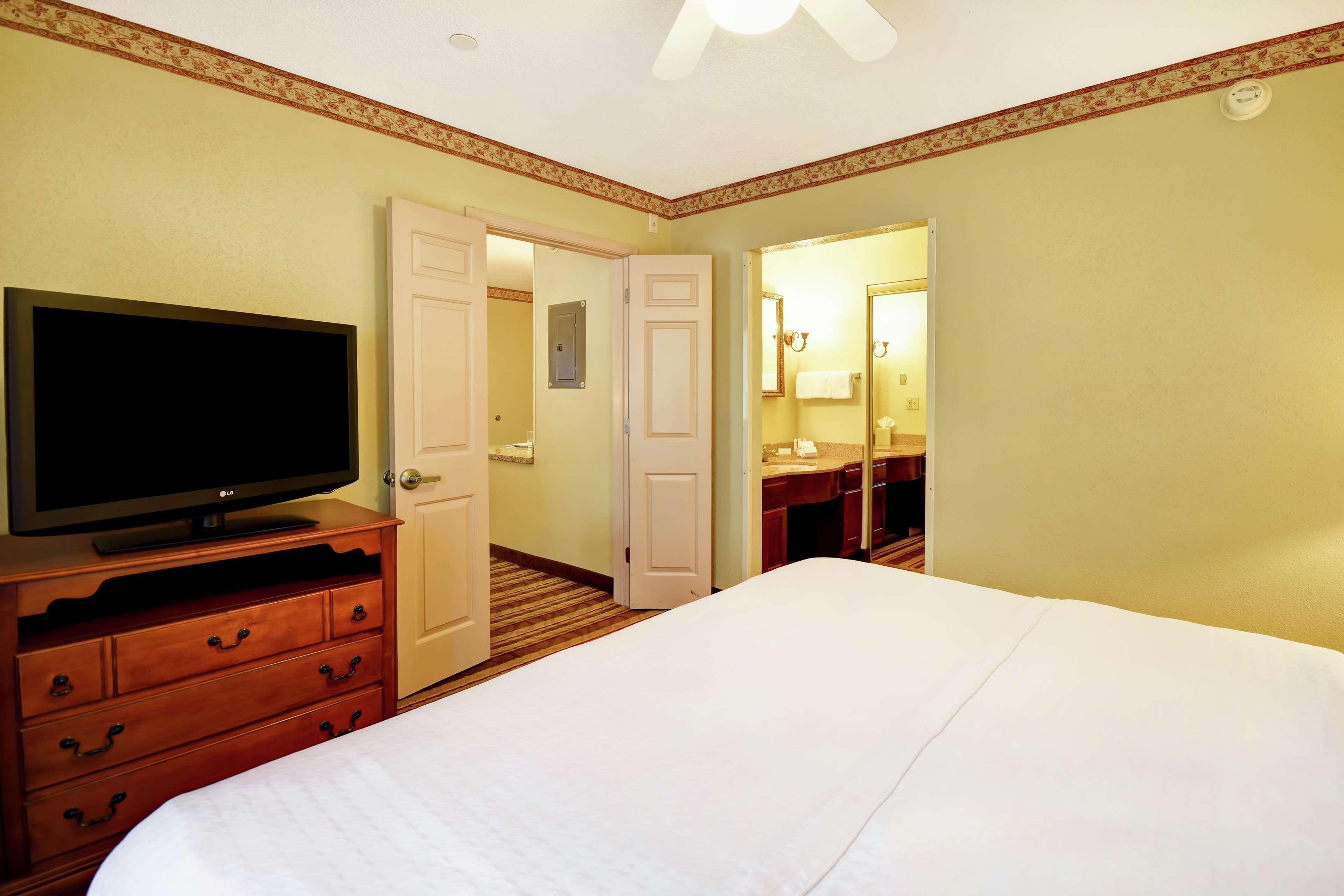 Homewood Suites By Hilton Chester Dış mekan fotoğraf
